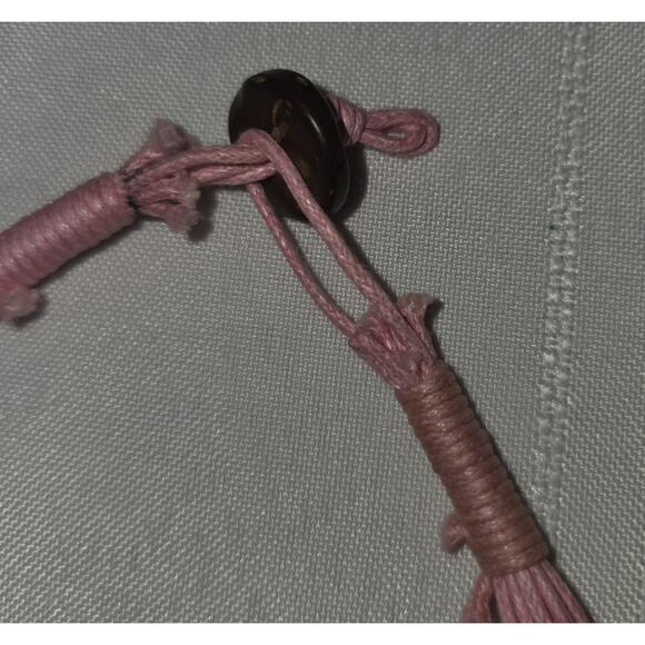 Fuchsia Pink Leaves Statement Necklace Carved Wood Or Plastic Hawaiian 20" BOHO - Picture 5 of 9